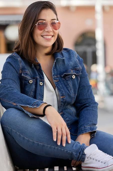 María G.